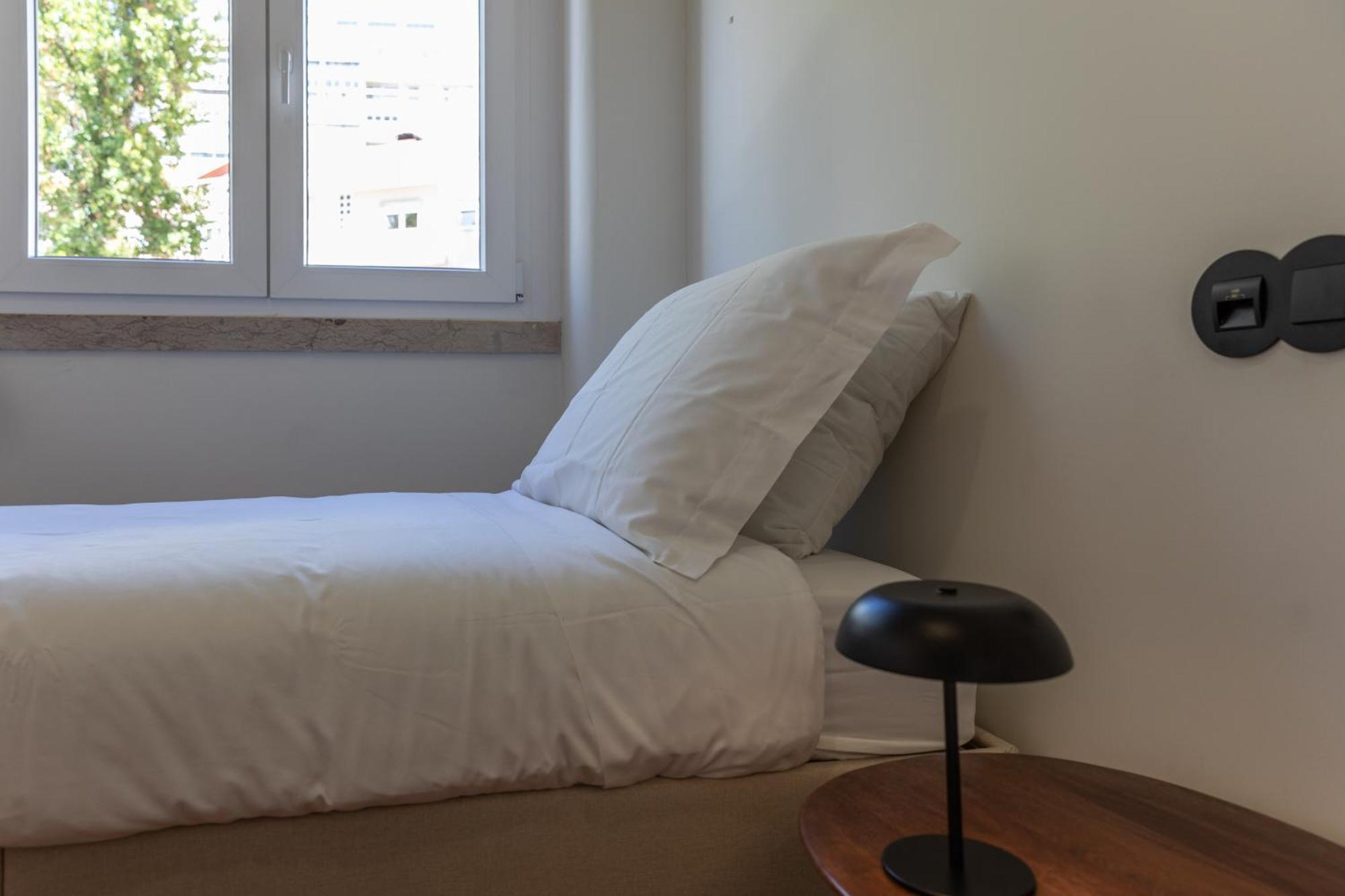 Alvalade 58 - Charming 2 Bedroom Apartment With Ac Near The Airport And City Center Лісабон Екстер'єр фото